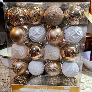 christmas ornaments